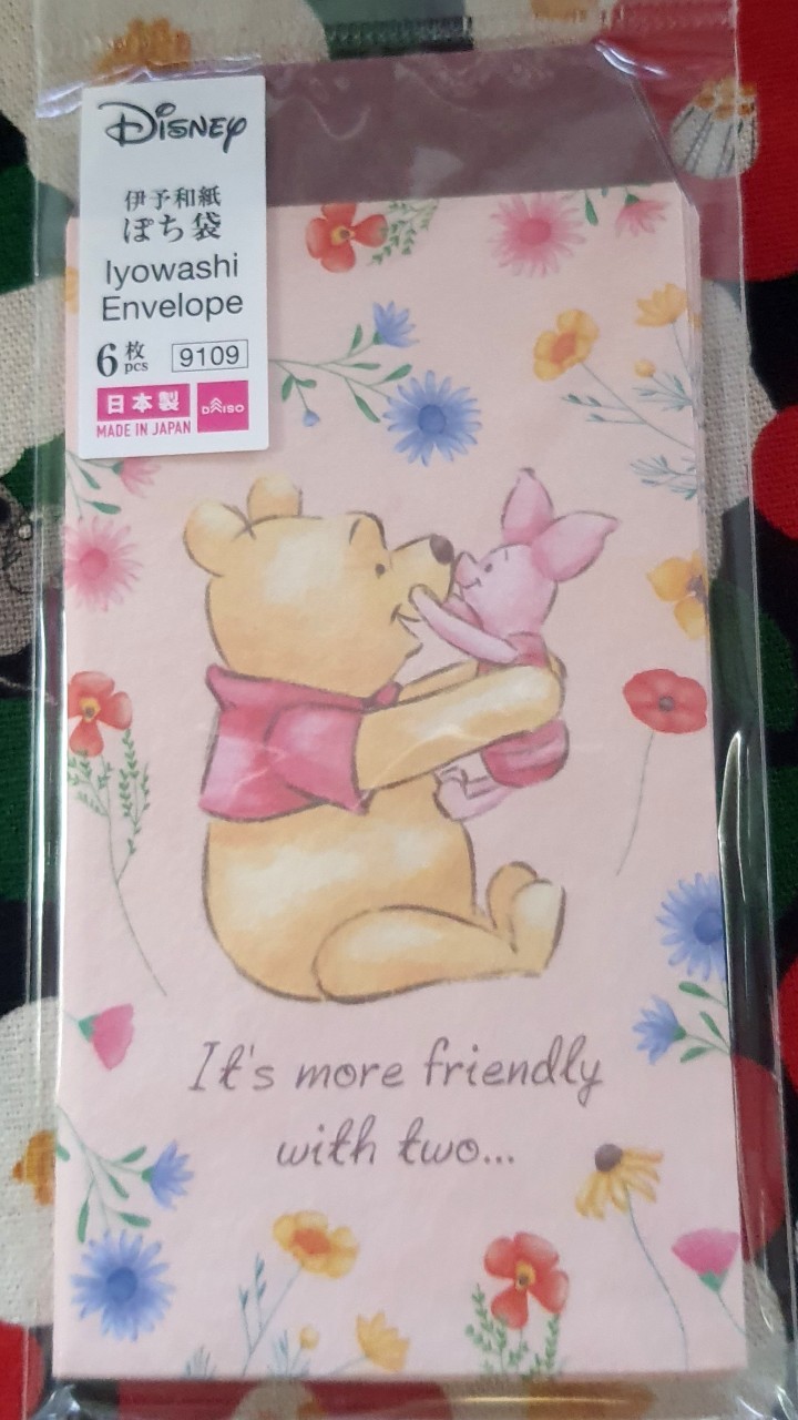 Winnie the pooh หมีพูห์ ของแท้จากญี่ปุ่น!! ซองจดหมาย ซองอั่งเปา Disney ซองปีใหม่ ดิสนีย์ MADE IN JAPAN Size : 6.5 x 11.5 cm 6 ซอง