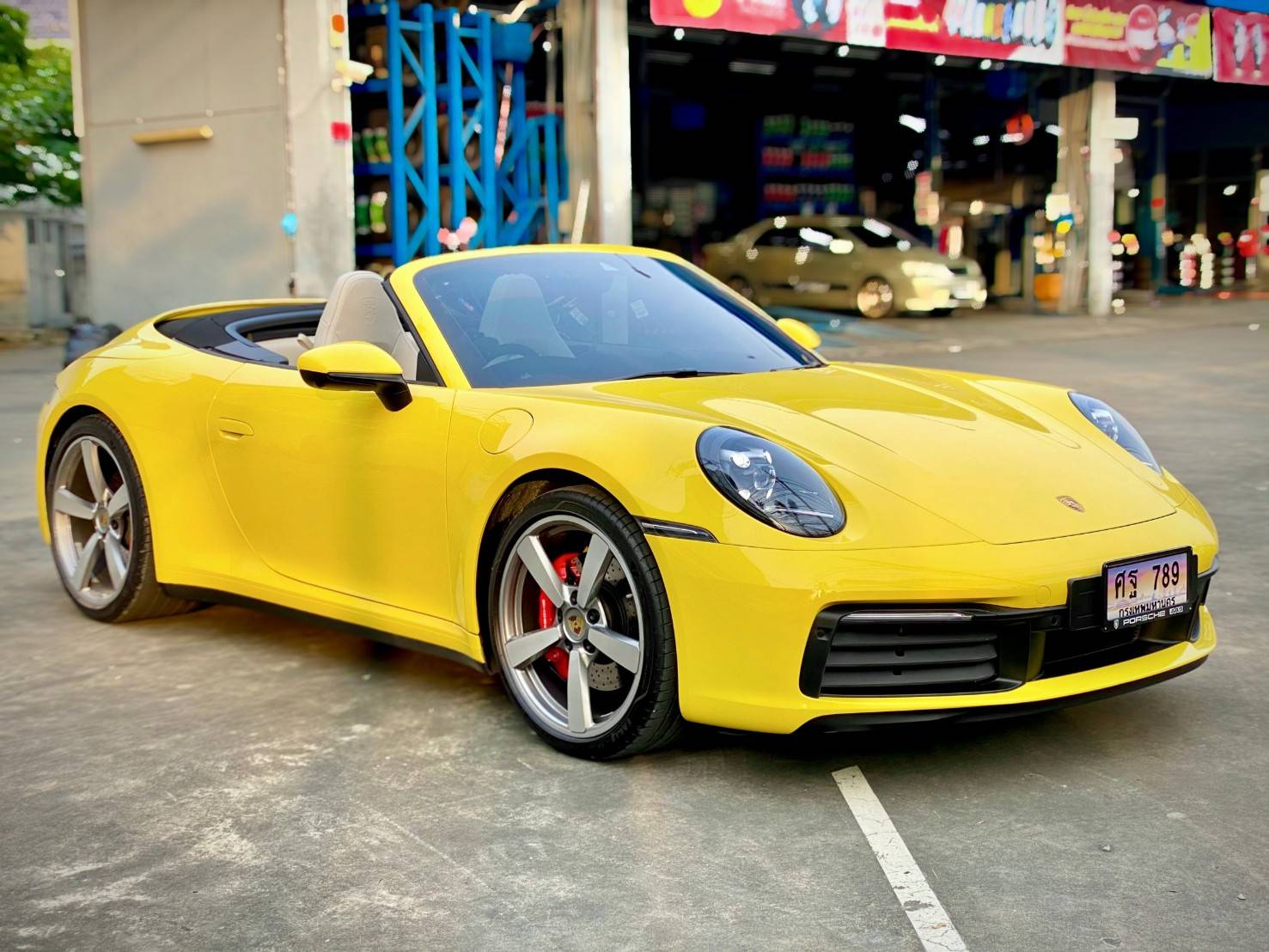 Porsche 911 Carrera S Cabriolet ปี 2020