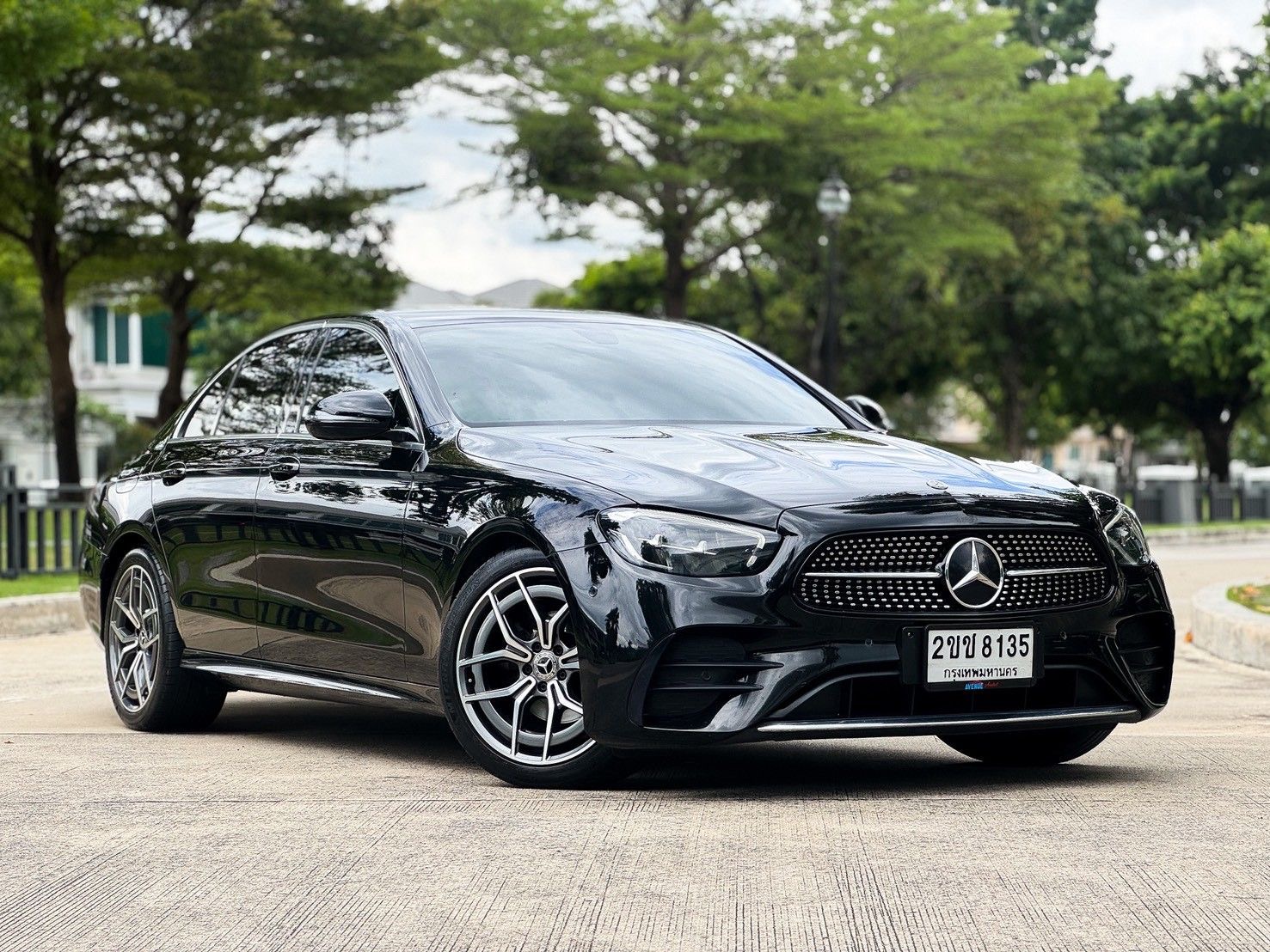 Benz E220d AMG ดีเซลล้วน Facelift W213 ปี 2021