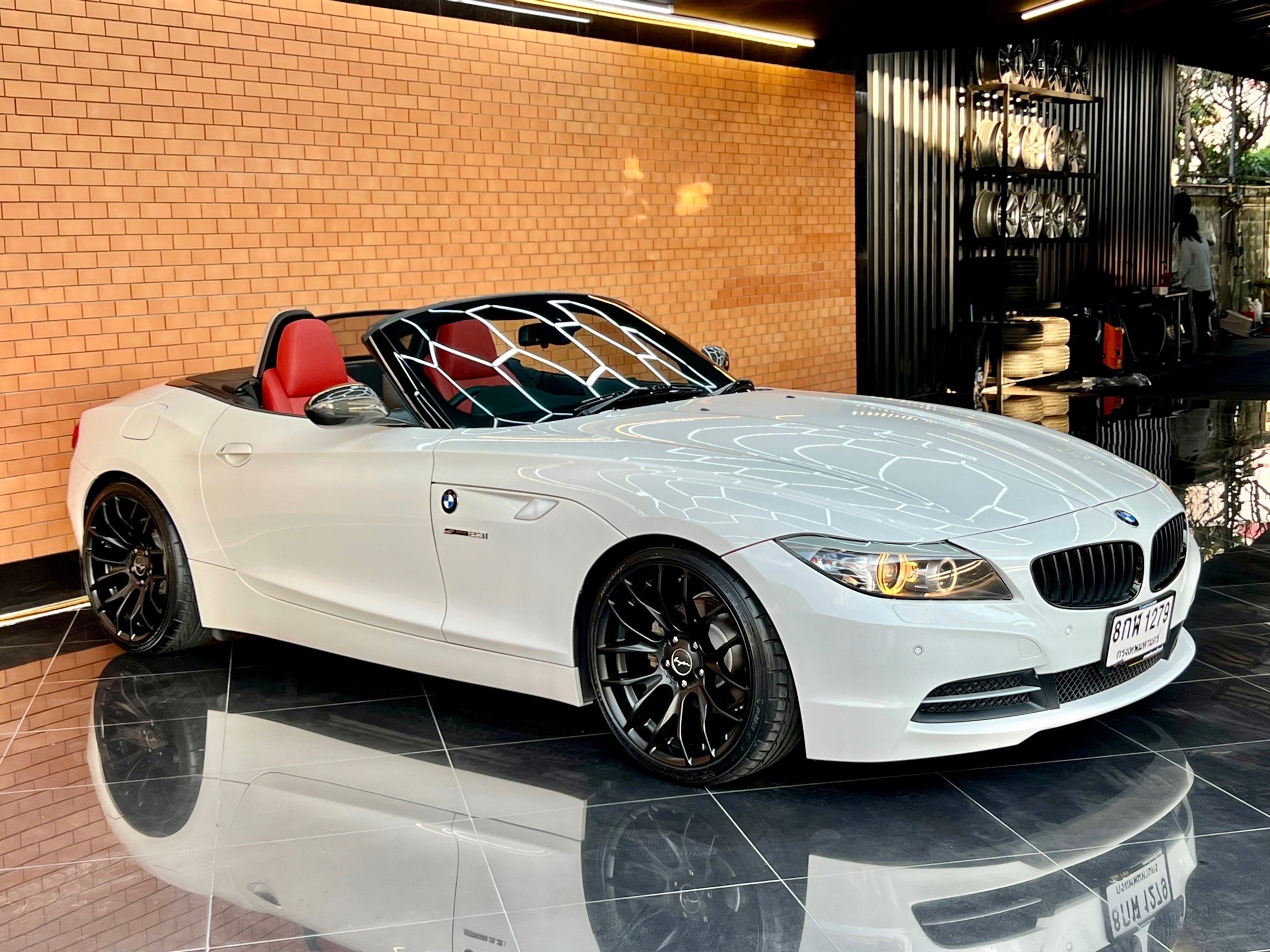 BMW Z4 Roadster sDrive 2.3i ปี 2011