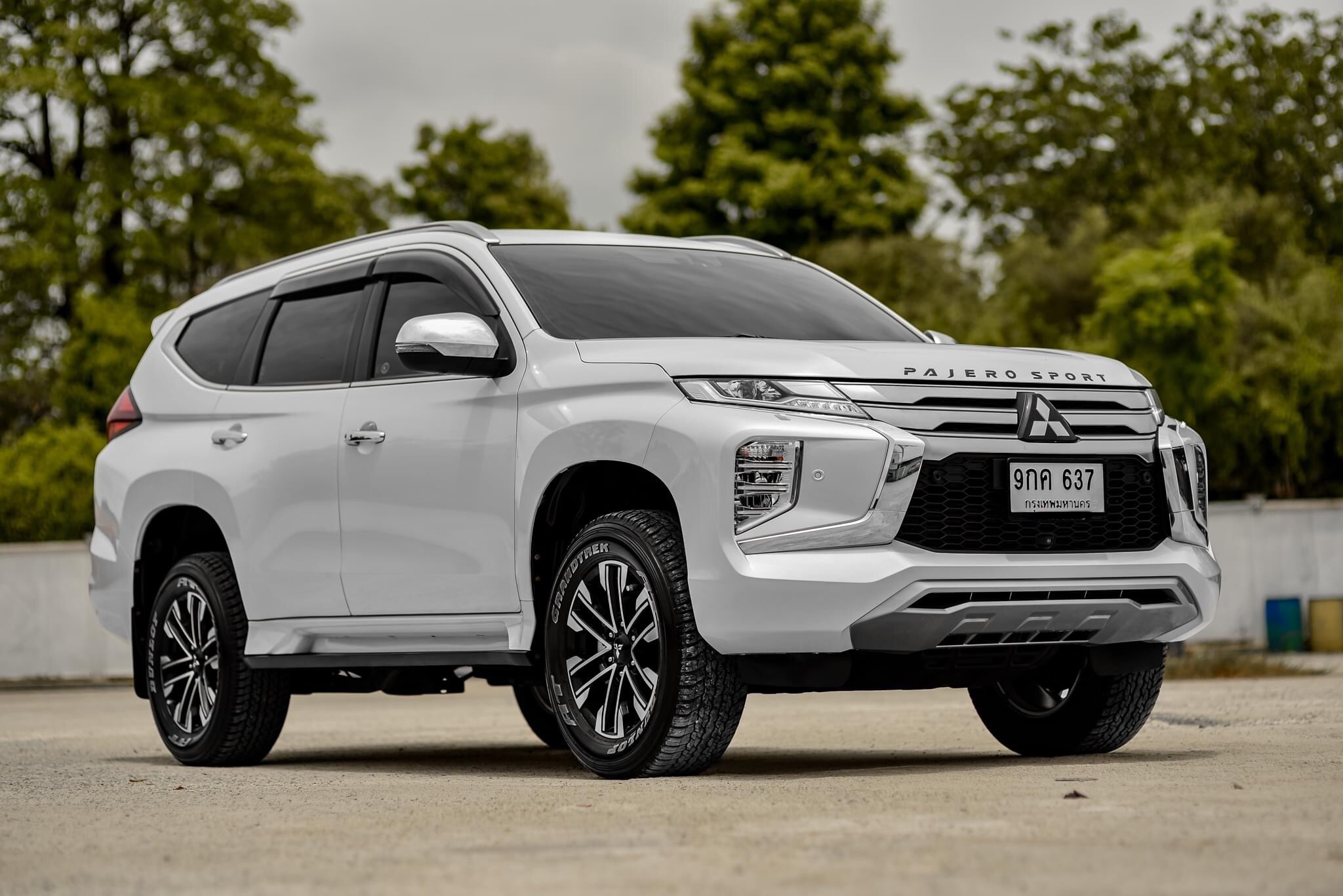 Mitsubishi Pajero 2.4 GT-Premium 2WD ปี 2019