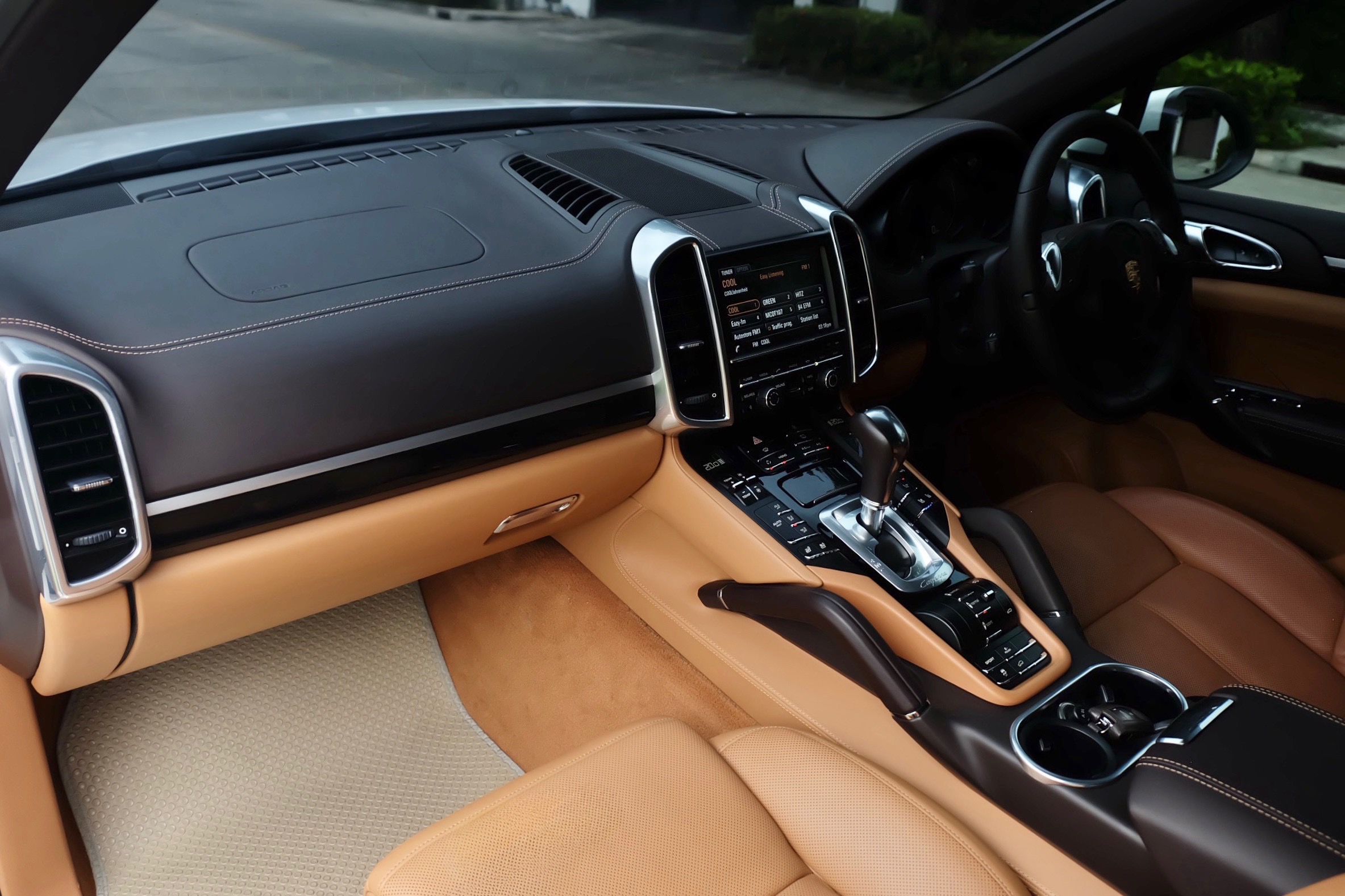 Porsche Cayenne S 3.0 V6 Hybrid ปี 2013