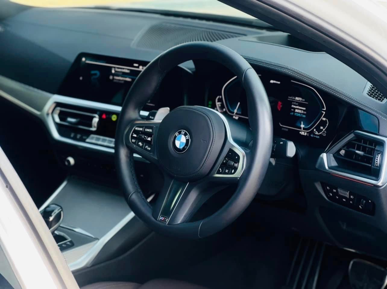 BMW 330e M Sport Plug-in Hybrid โฉม G20 ปี 2022