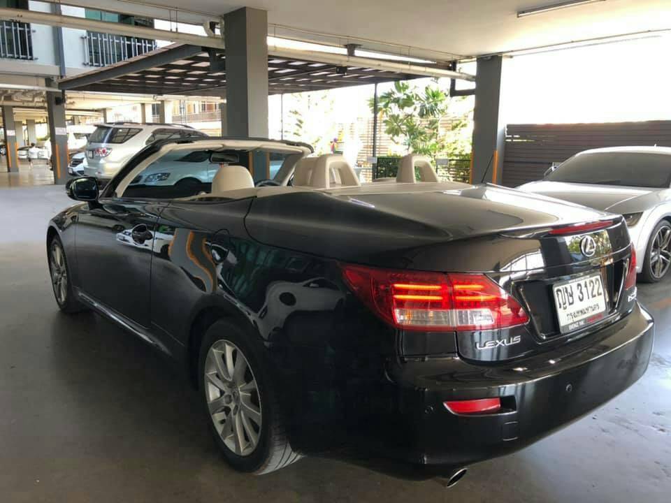Lexus IS250C Cabriolet ปี 2011