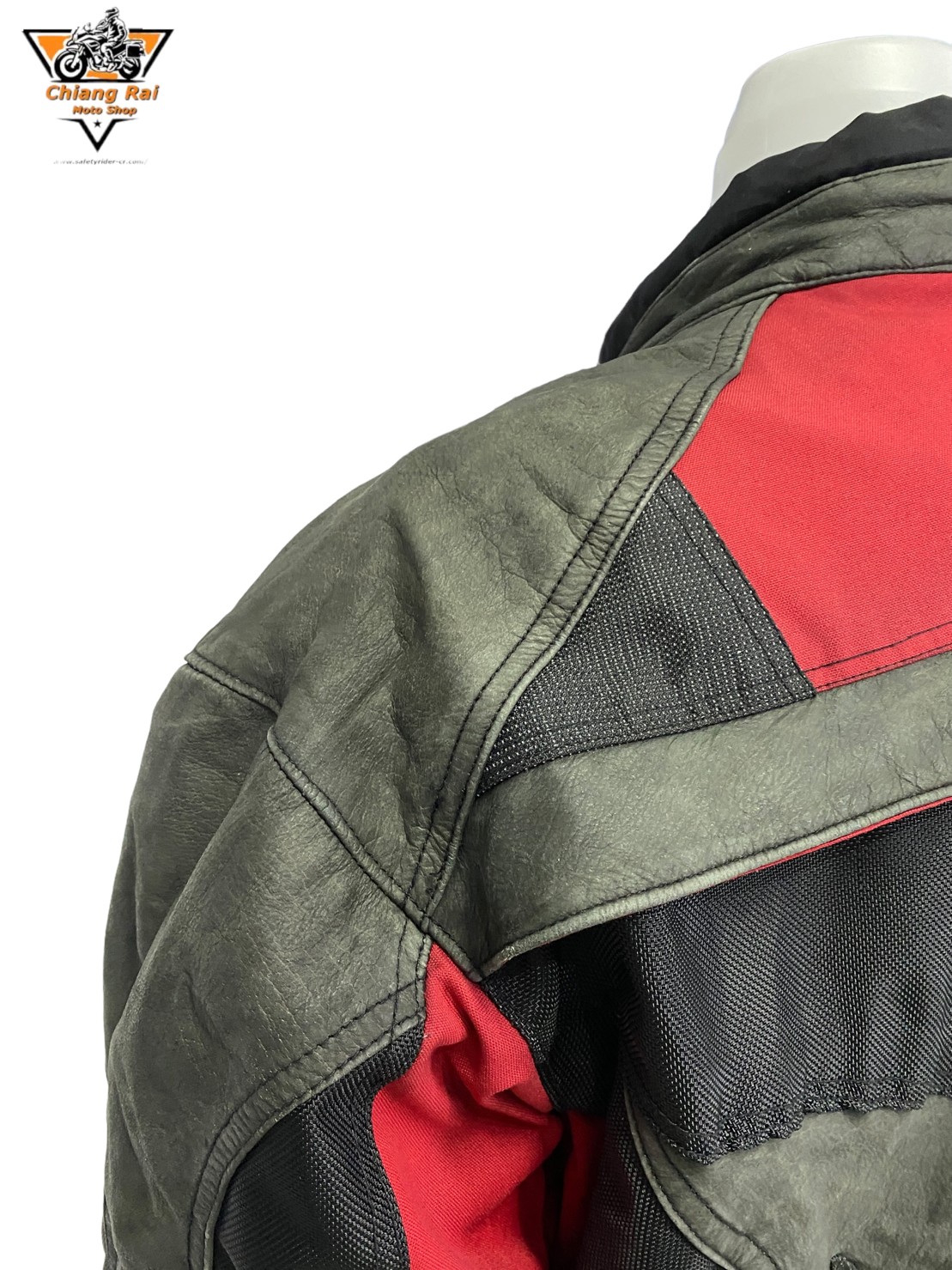 เสื้อขี่มอเตอร์ไซด์( มือสอง) RCTA 357 อก 52 " ยาว 30 "XL) ยี่ห้อ**roloff**