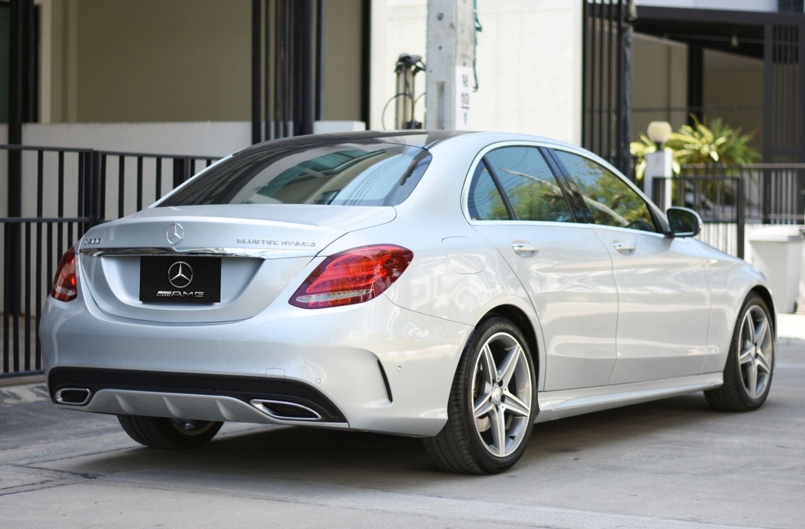 Mercedes Benz C300 Bluetec Hybrid AMG ปี 2015