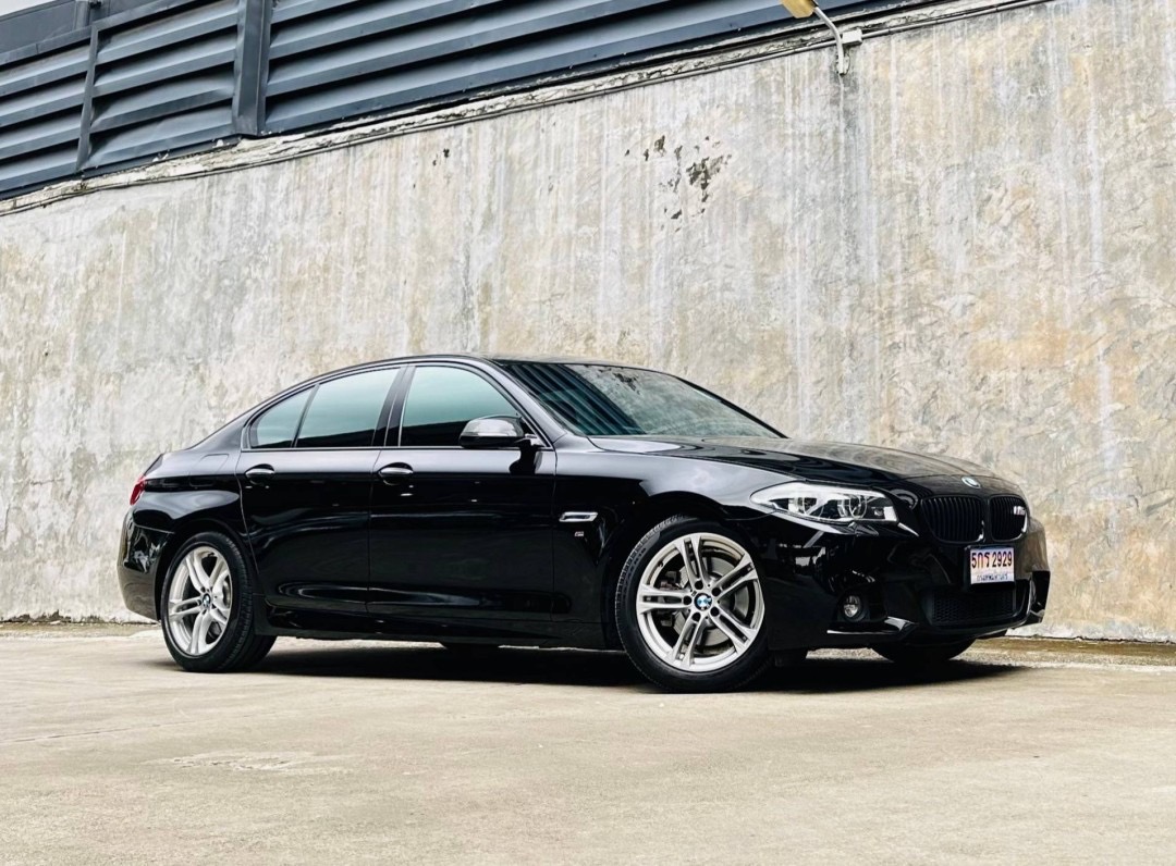 BMW 528i M-SPORT F10 ปี 2016