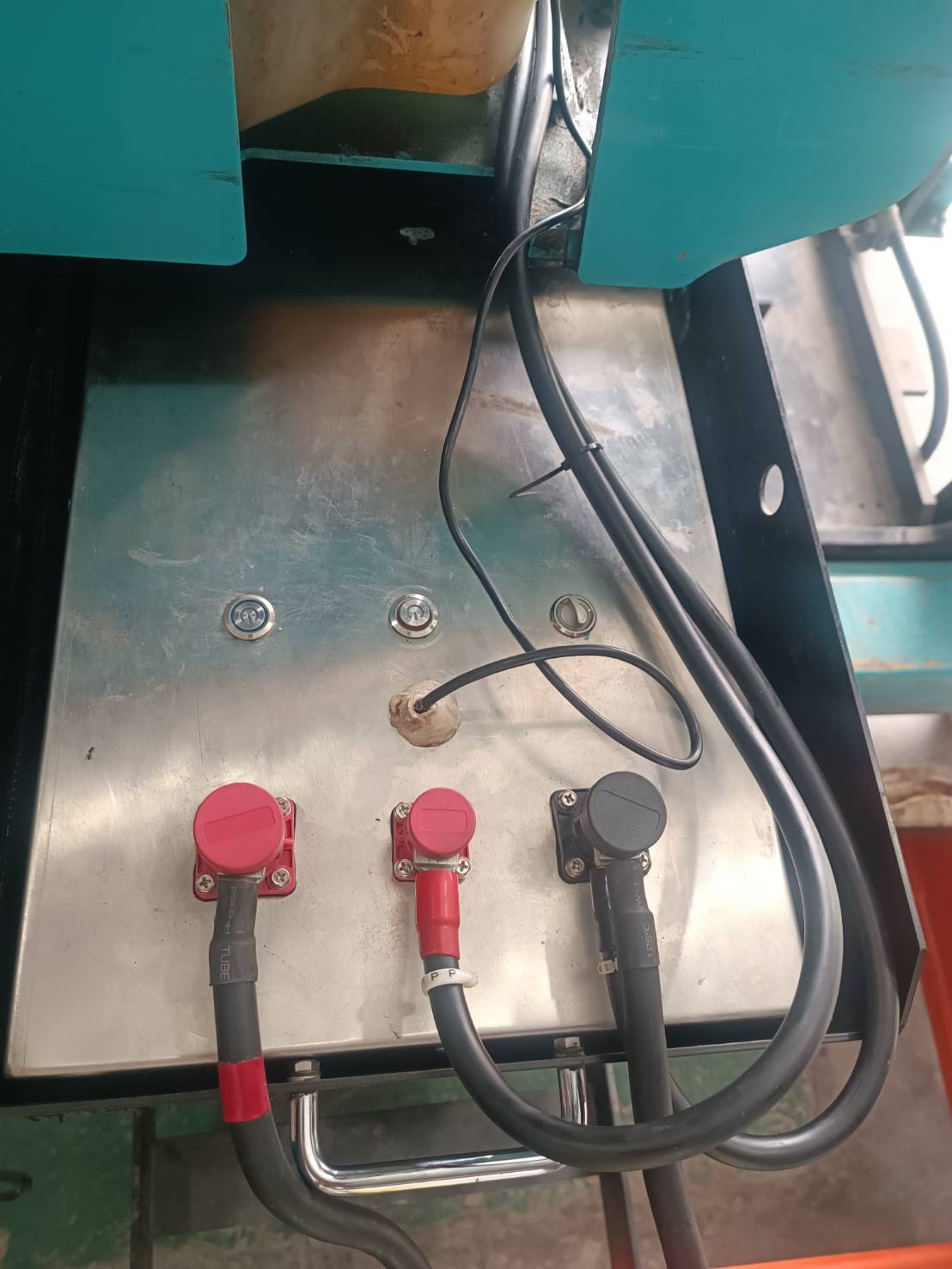แบตเตอรี่ลิเธียม โฟลคลิฟท์ไฟฟ้า 48v 400ah