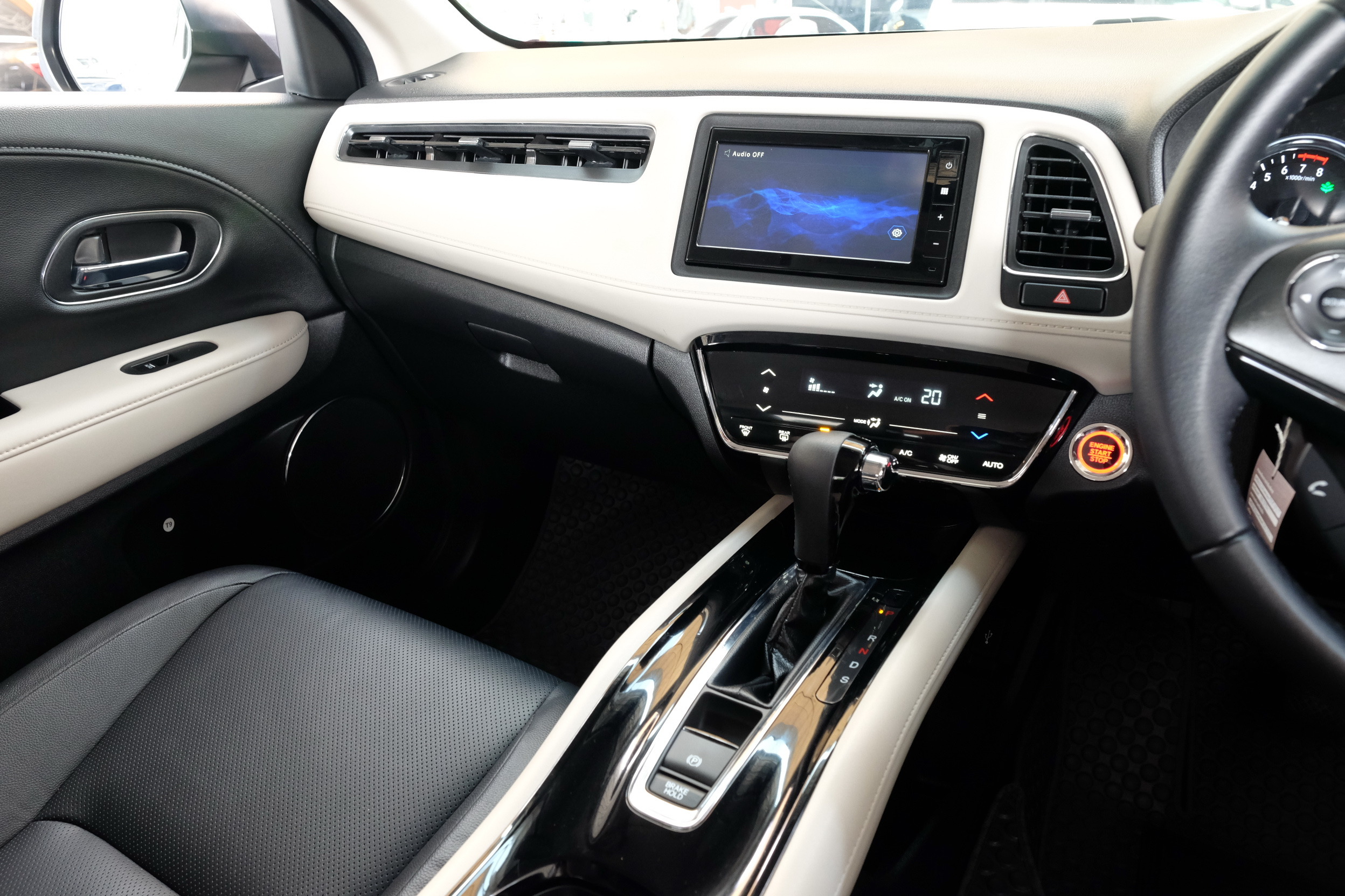 Honda HRV 1.8 EL สีเทา ปี2020