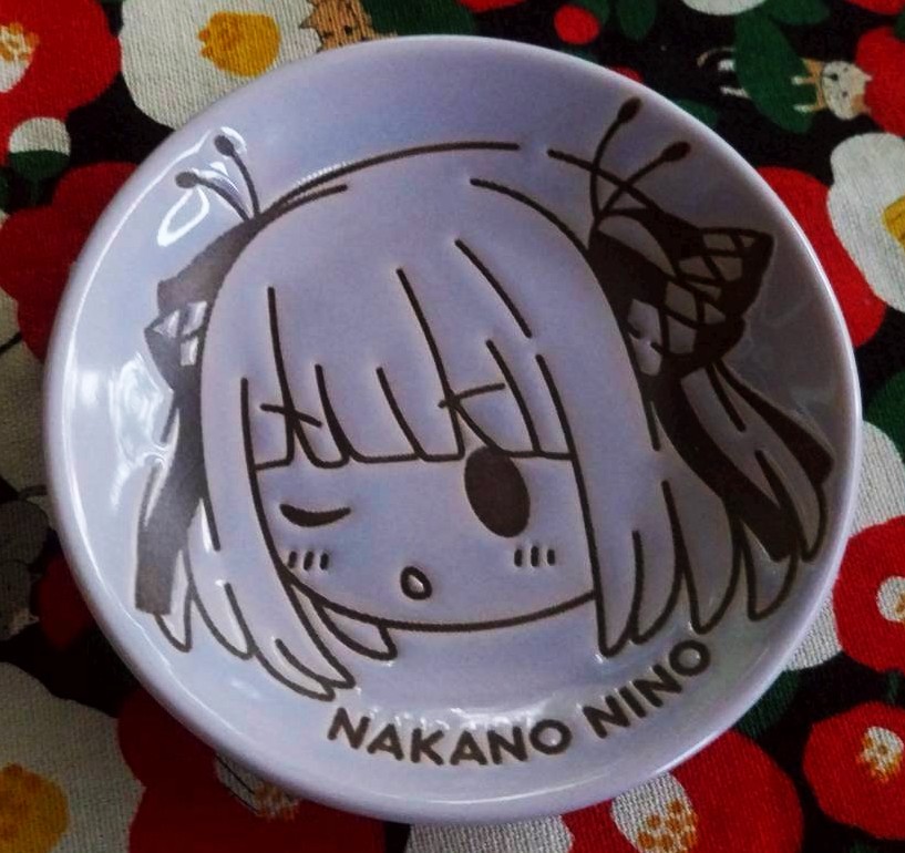 NAKANO NINO จาน เซรามิก ใส่ขนม อาหาร Uma Musume Pretty Derby สาวม้าโมเอะ หรือ สู้เพื่อฝัน สาวม้า เดอร์บี้ จากญี่ปุ่นน่ารักมากๆ Size : 10 cm