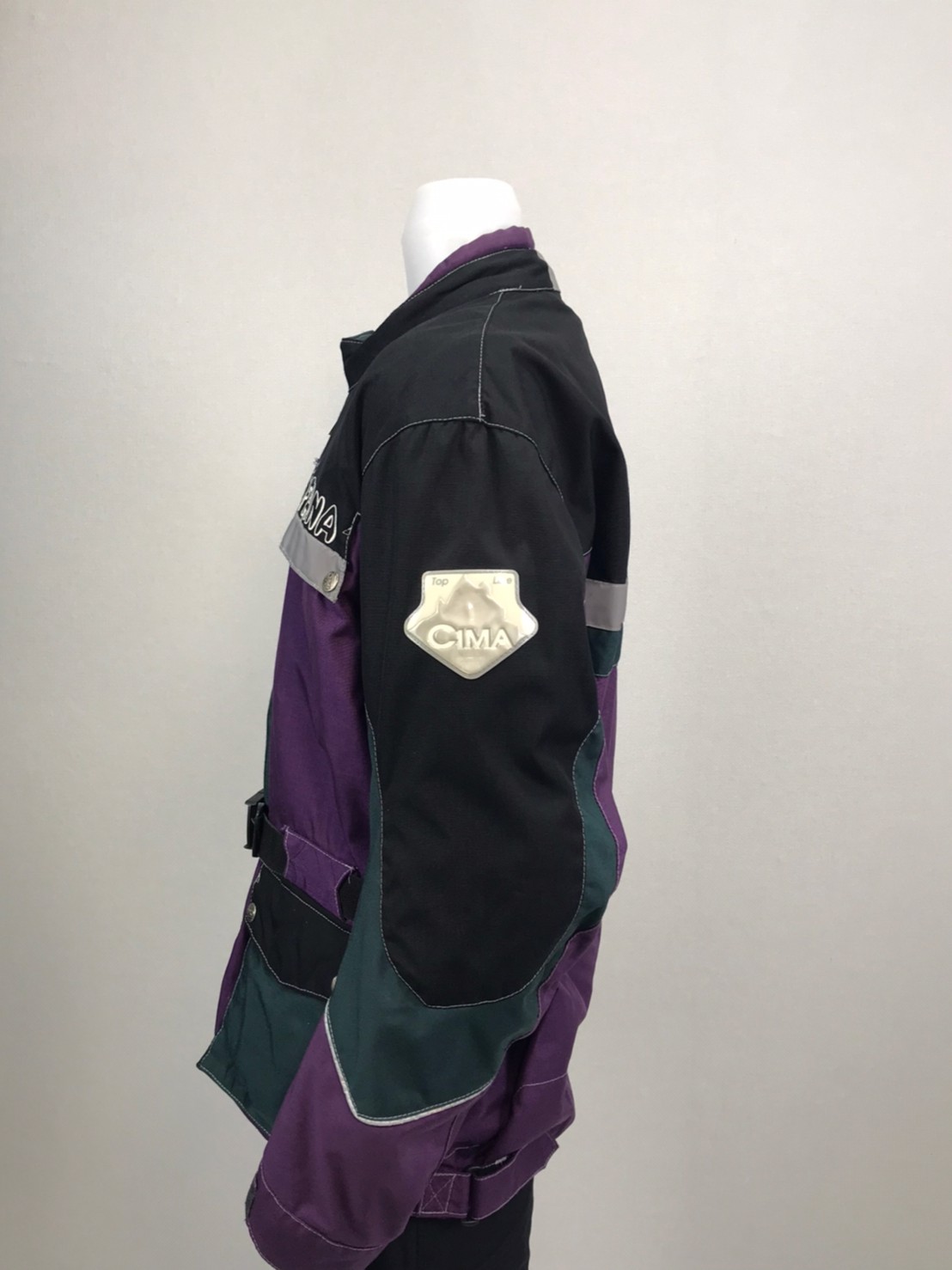 เสื้อขี่มอเตอร์ไซด์( มือสอง) RCT 910 อก 50" ยาว 30" ยี่ห้อ**TOFANA**