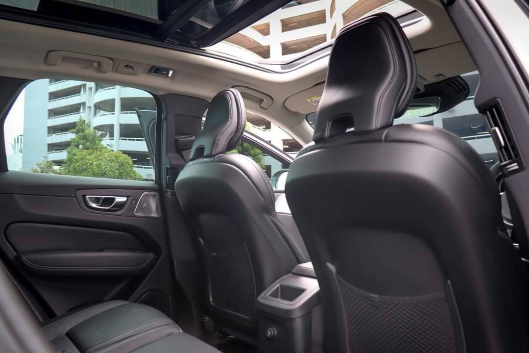 Volvo XC60 2.0 Recharge T8 Inscription 4WD SUV ปี2021