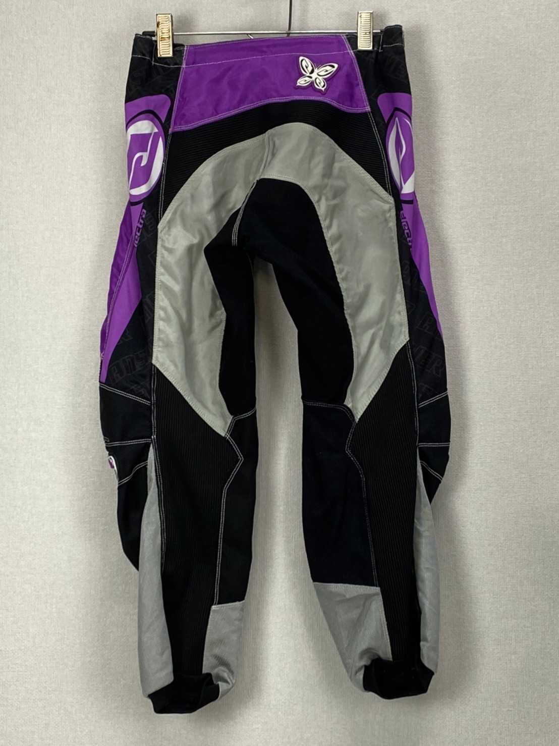 กางเกงขี่มอเตอร์ไซด์ ( มือสอง ) E&A 285: เอว 28" ยาว 25" **Electra**