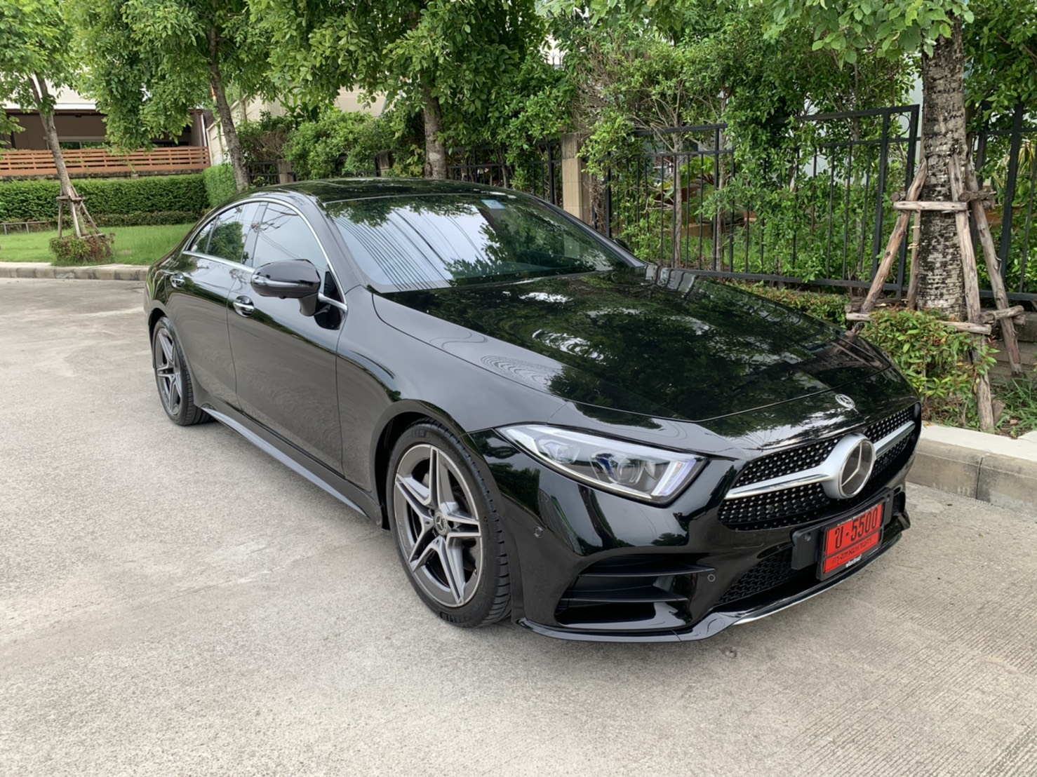 Mercedes Benz CLS 300d AMG ปี 2019 แท้