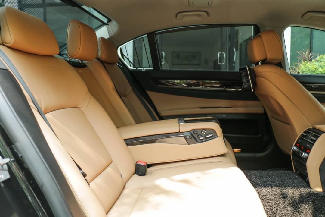 BMW 730Ld Lci ปี2015 สีดำ