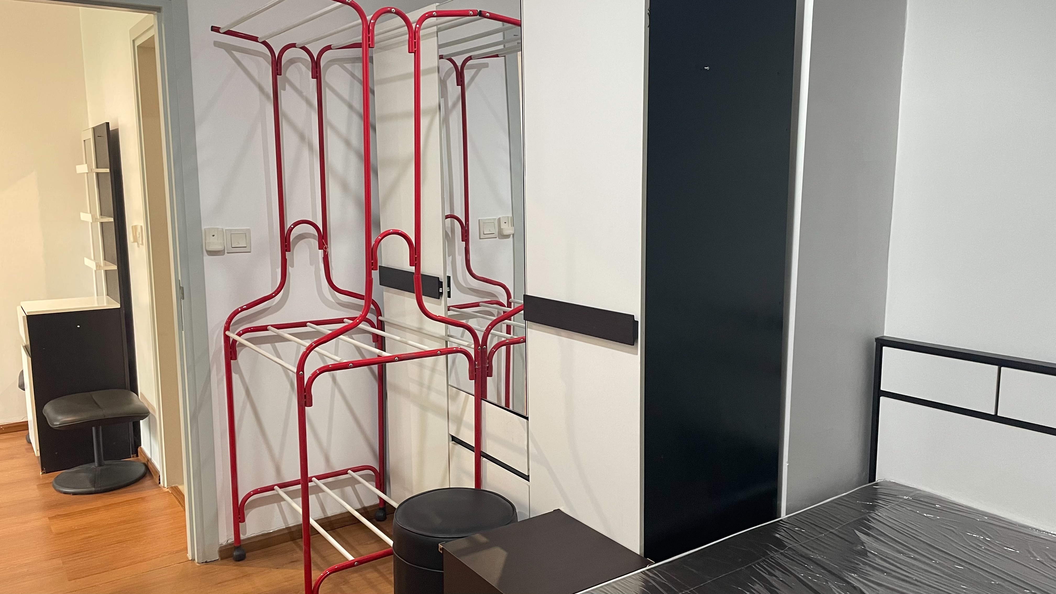 ให้เช่า IDEO คิว จุฬา สามย่าน 2 ห้องนอน ห้องมุม เครื่องใช้ไฟฟ้าครบ