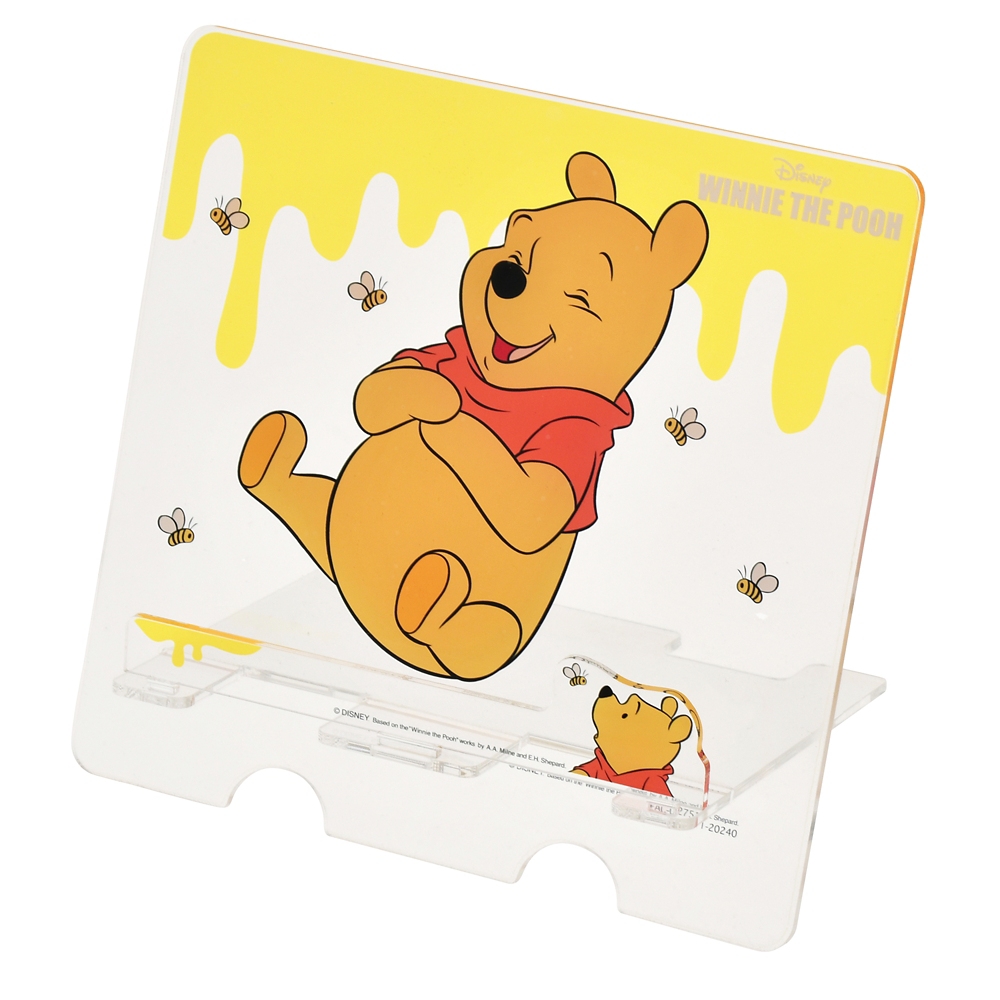 ที่วาง (tablet) แท็บเล็ต โทรศัพท์pooh ของแท้จาก Shop Disney Store ญี่ปุ่น เป็นอะคริลิคแข็งแรงมากค่ะ น่ารักมาก