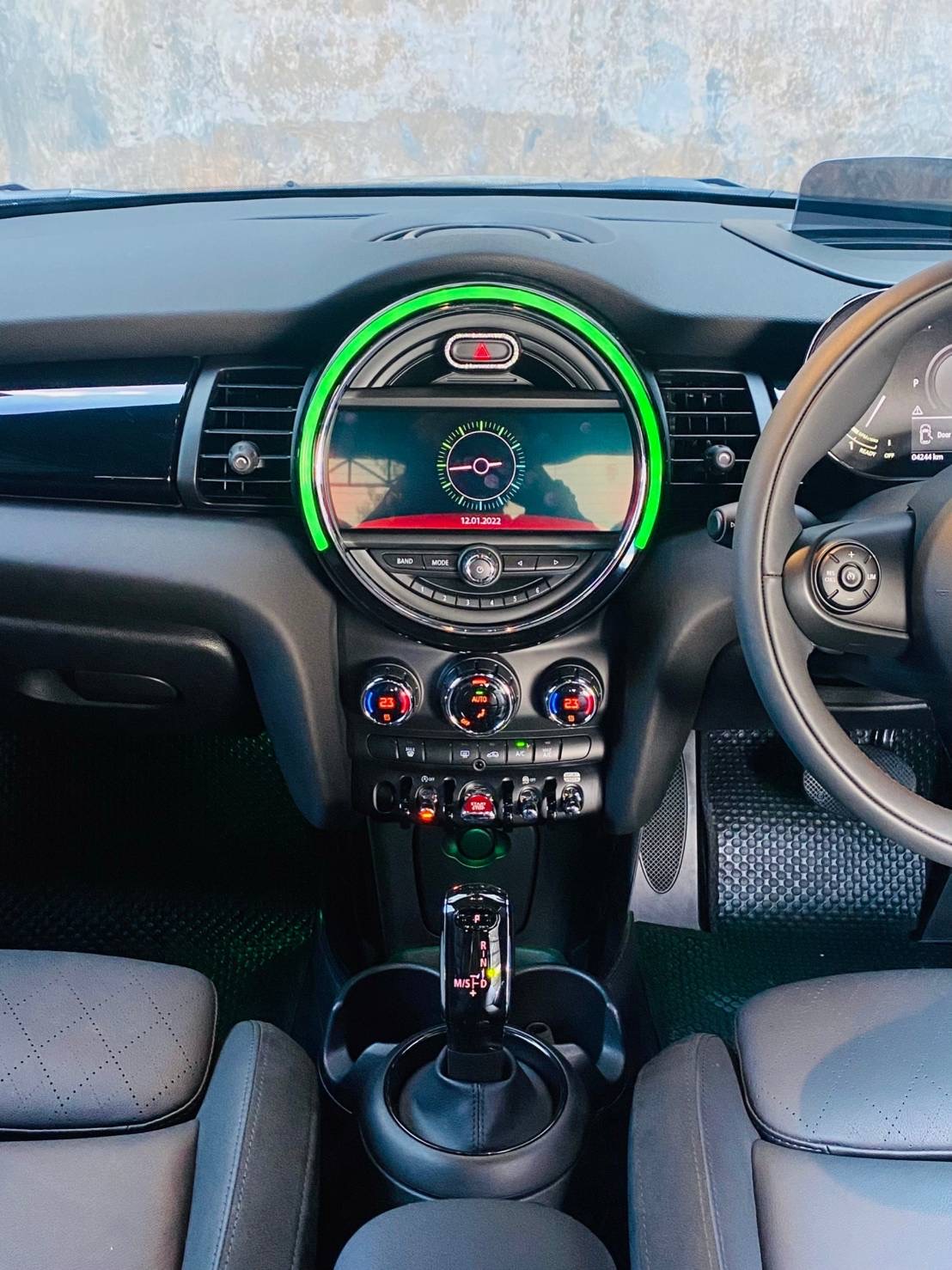 MINI COOPER S Hatch 5 Doors HIGHTRIM (F55) ปี 2021