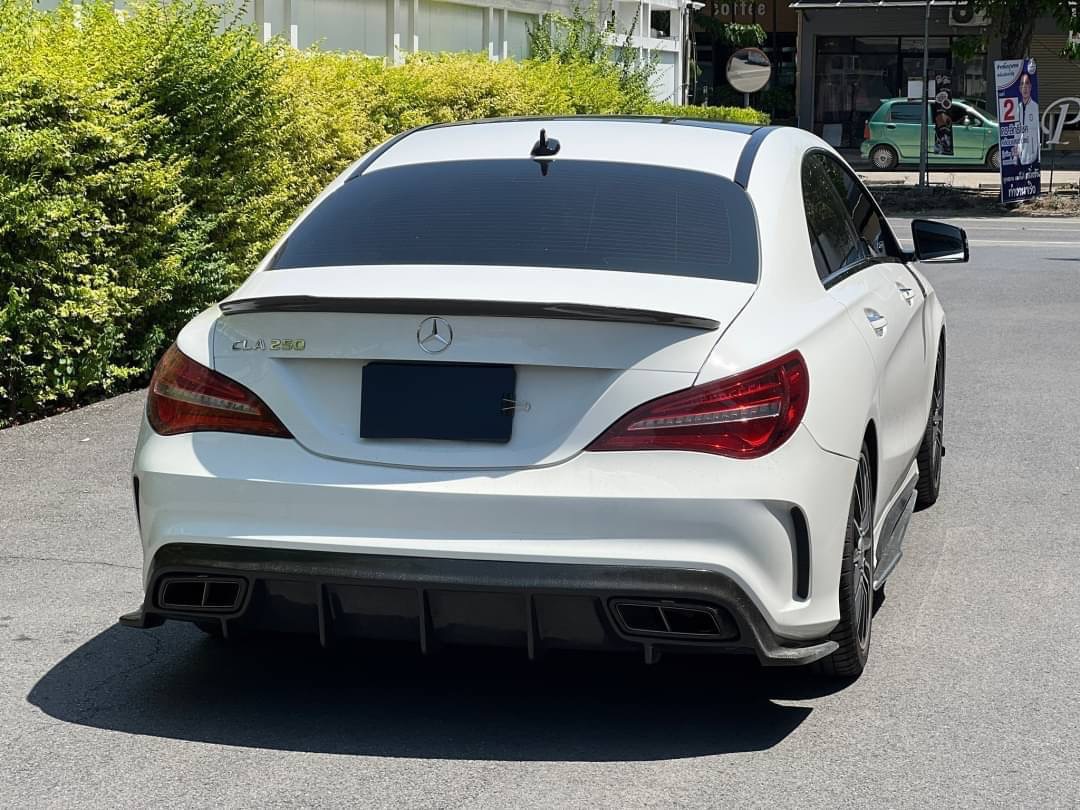 Mercedes Benz CLA250 AMG White Art Edition ปี 2018