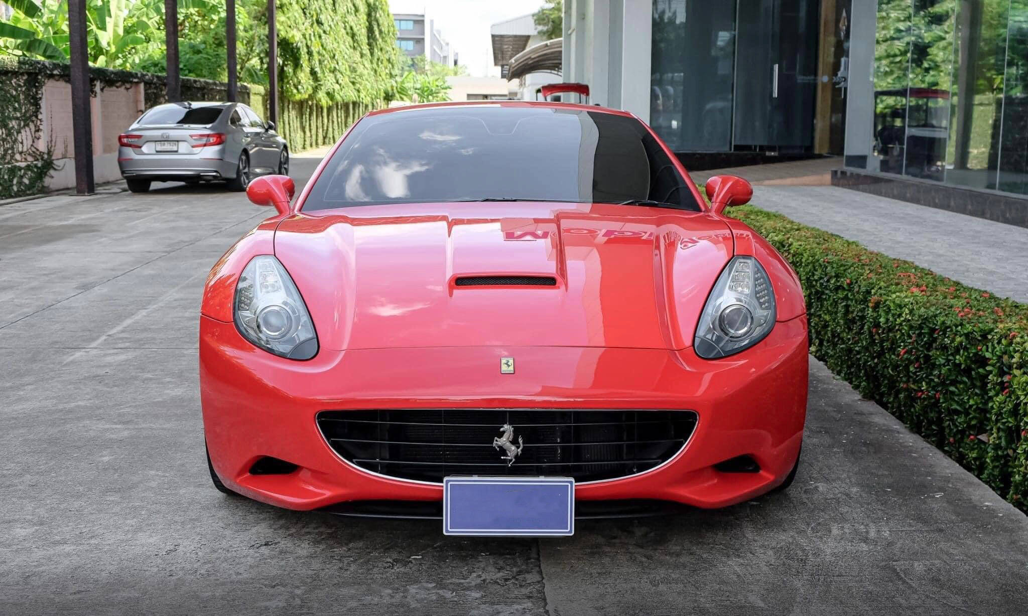 Ferrari California ปี 2011