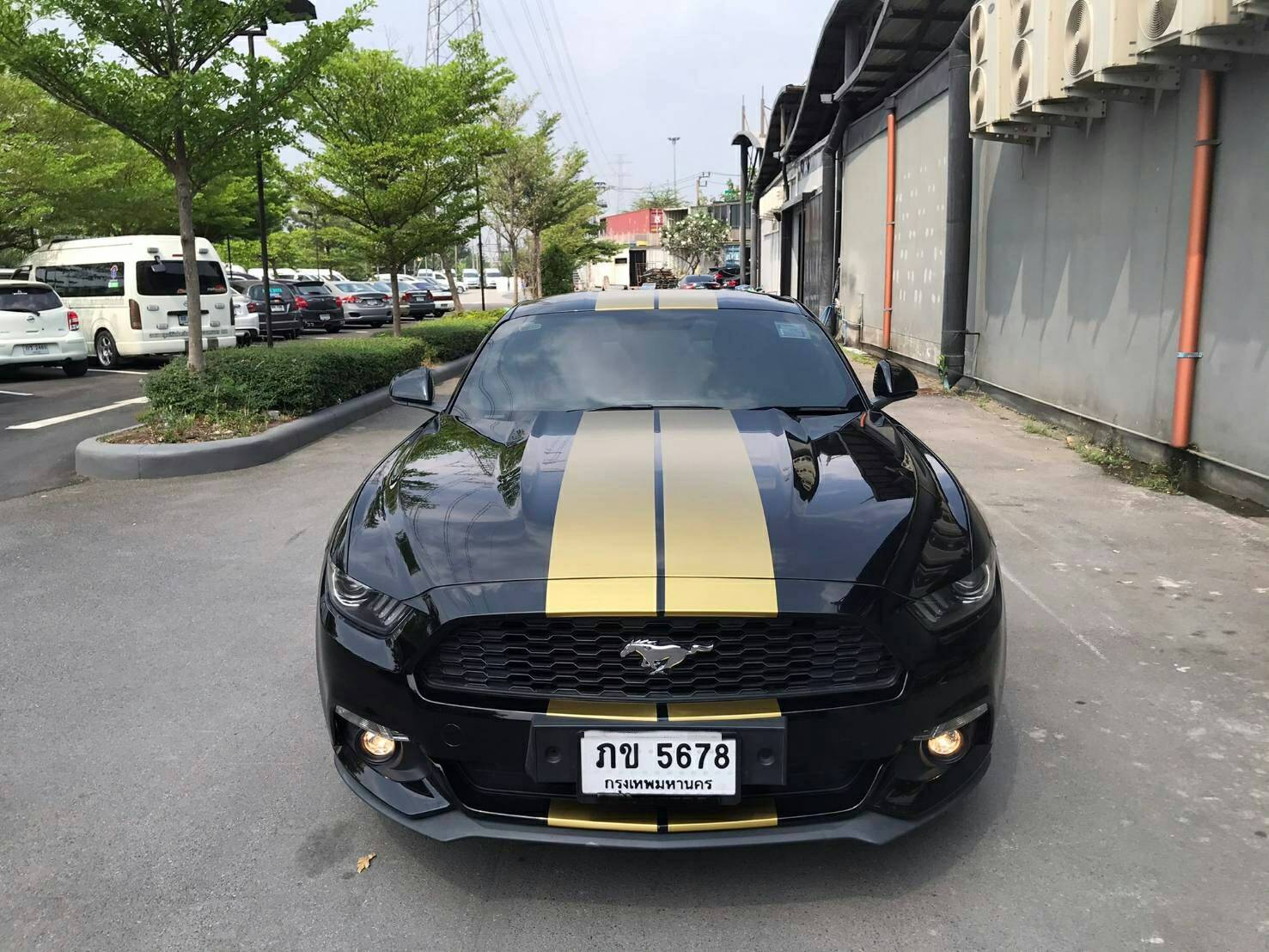 Ford Mustang 2.3 ecoboost coupe AT สีดำ ปี 2017
