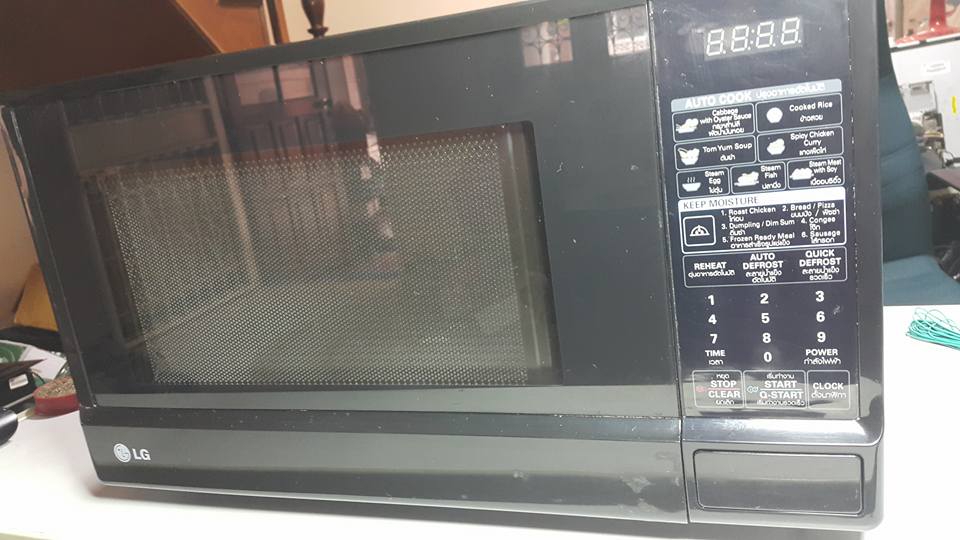 ซ่อมไมโครเวฟ ยี่ห้อ LG รุ่น MS2447BW อาการปุ่มกดใช้ไม่ได้