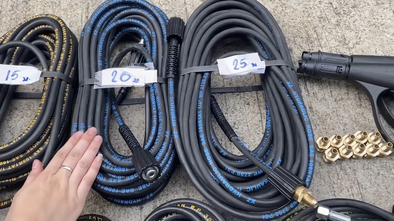 สายอัดฉีด มีหลายขนาด