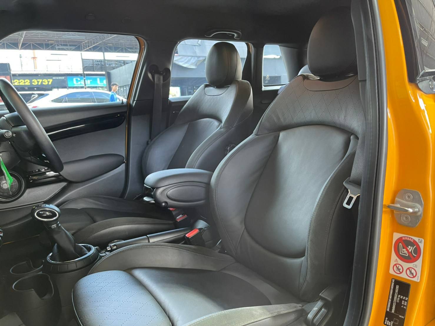 Mini Cooper S ปี 2016