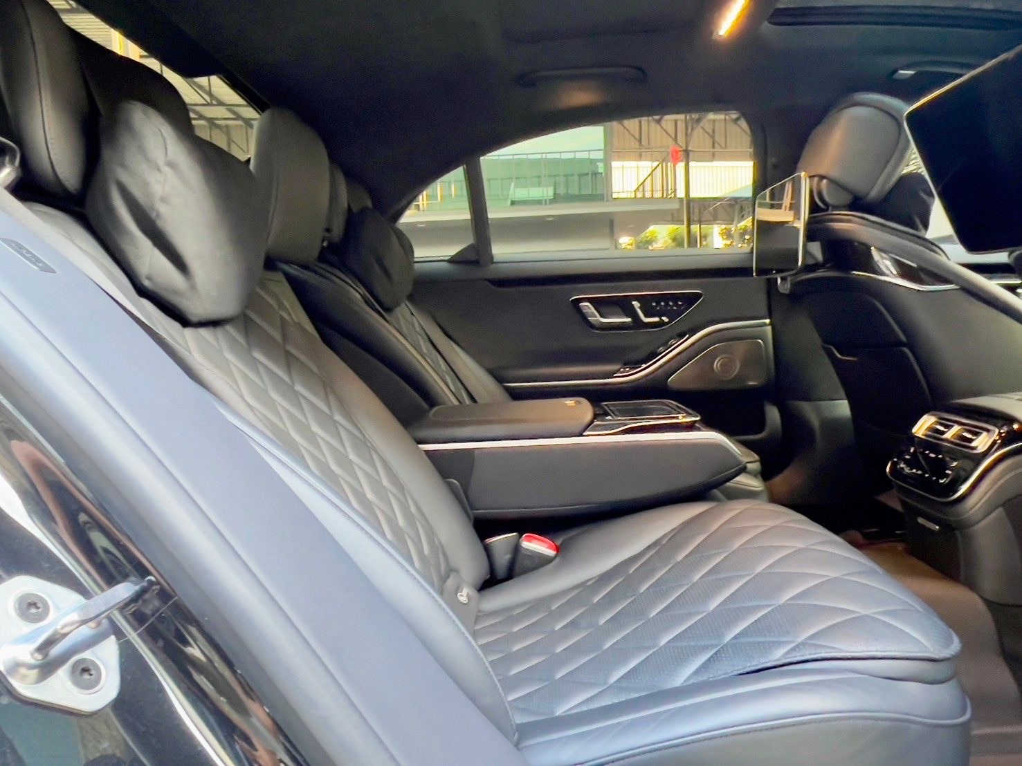 Mercedes-Benz S580e AMG Premium (Plug-in Hybrid) ปี 2023