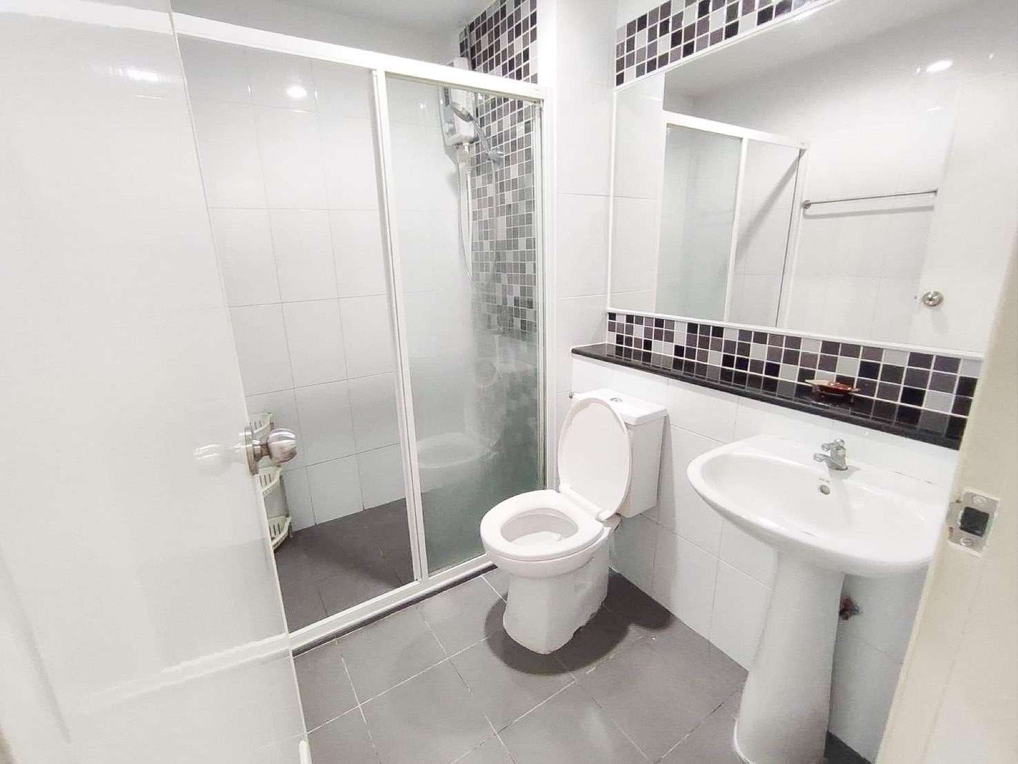 ให้เช่า Regent home กระทรวงสาธารณสุข มีเครื่องซักผ้า , Air 2 เครื่อง