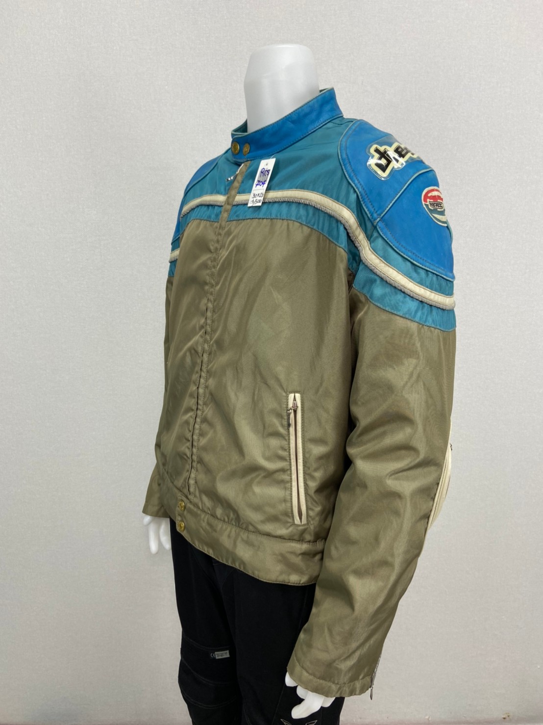 เสื้อขี่มอเตอร์ไซด์( มือสอง) RCS 704: อก 50" ยาว 26" ** DIESEL**