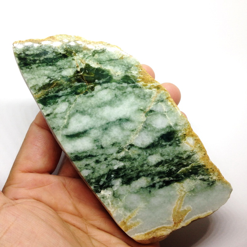 หินหยก พม่า ธรรมชาติ สีเขียว ขาว(Natural Green White Jade Burmese)