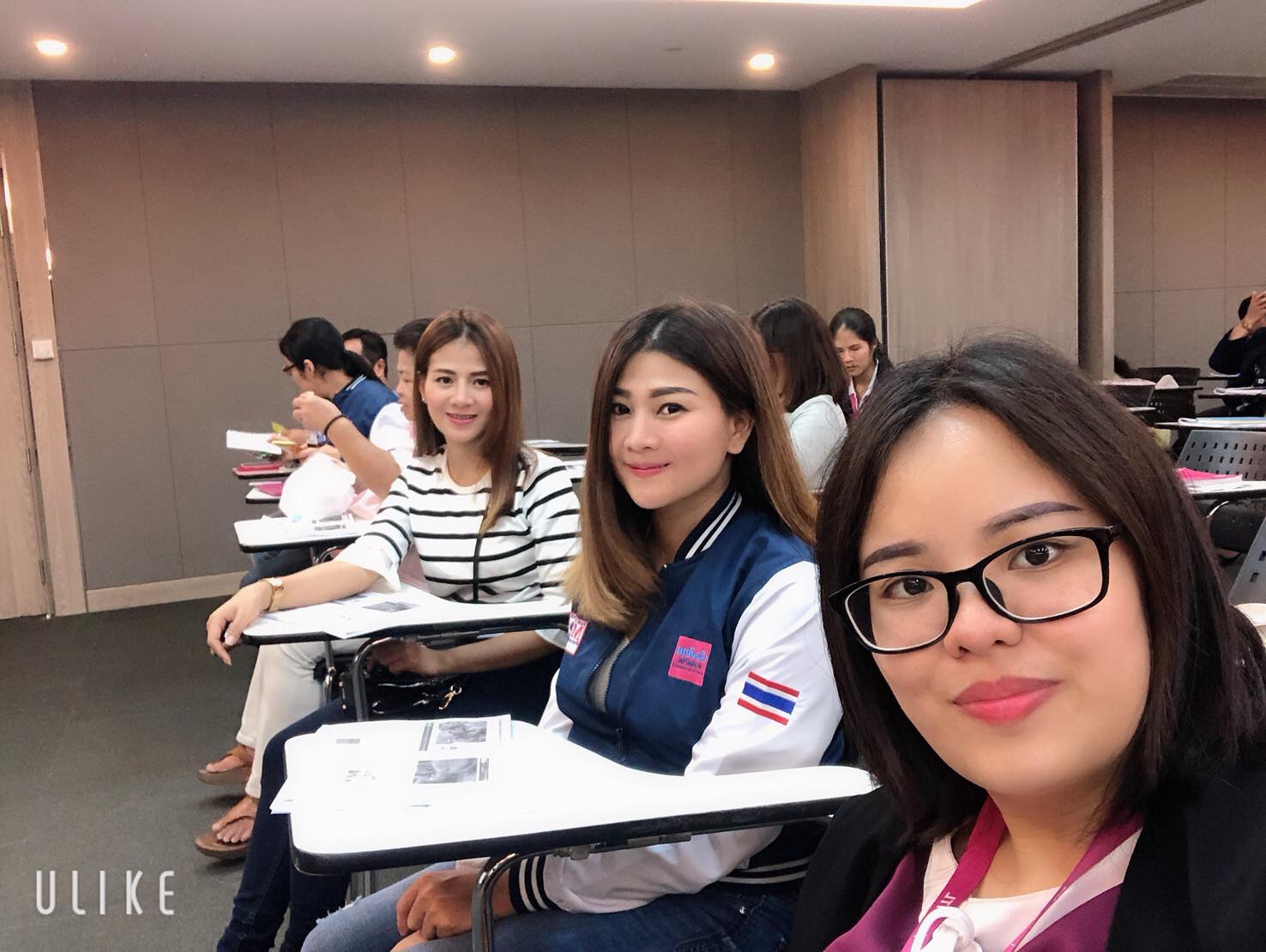 ขอบพระคุณ คุณหน่อย และ คุณยุทธ (ประกันสุขภาพ)