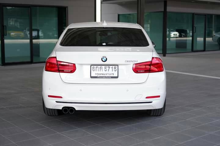 BMW 320i Sport F30 LCI ปี 2017