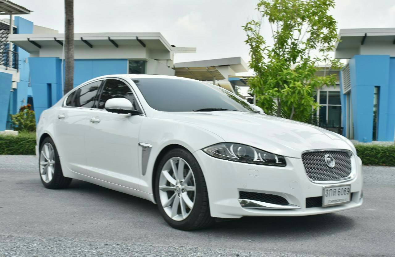 Jaguar XF 2.2D Portfolio ปี 2012