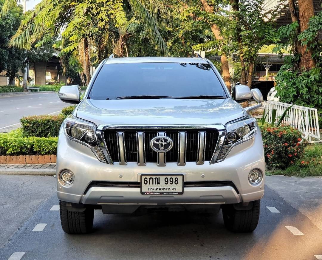 Toyota Land Cruiser Prado 2.7 เครื่องเบนซิน ปี 2010