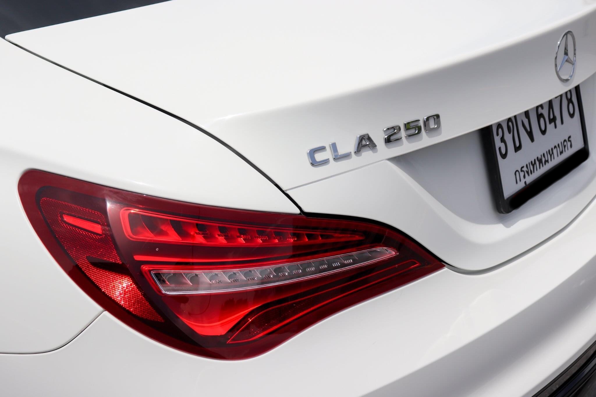 Mercedes Benz CLA250 ปี2018