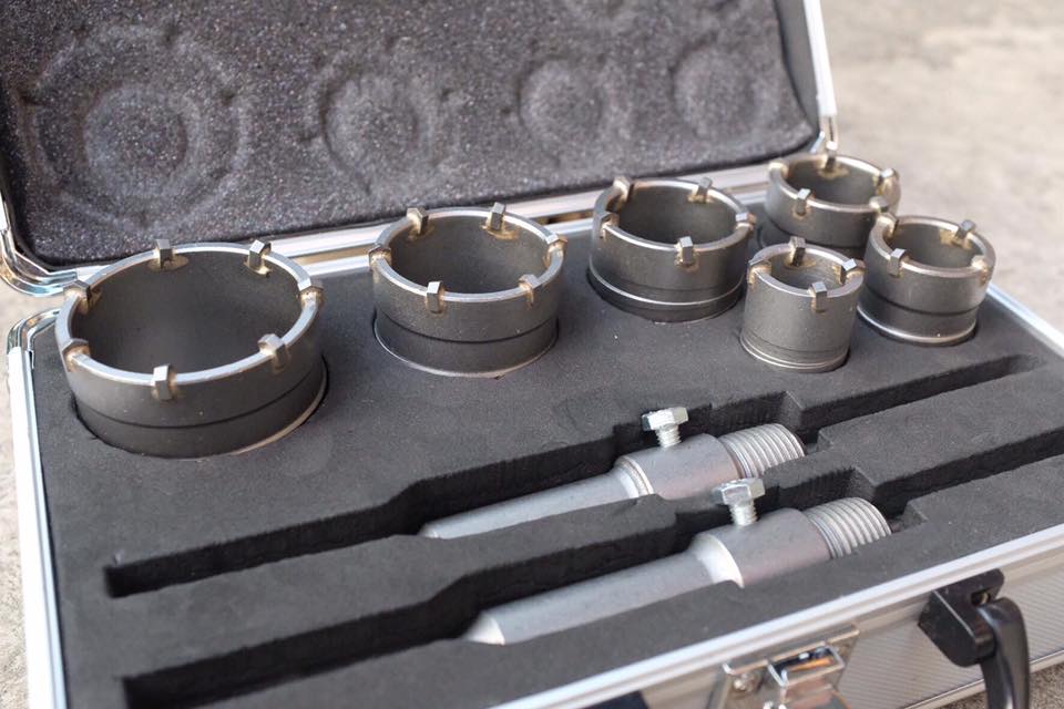 โฮลซอเจาะปูน 8 ชิ้น