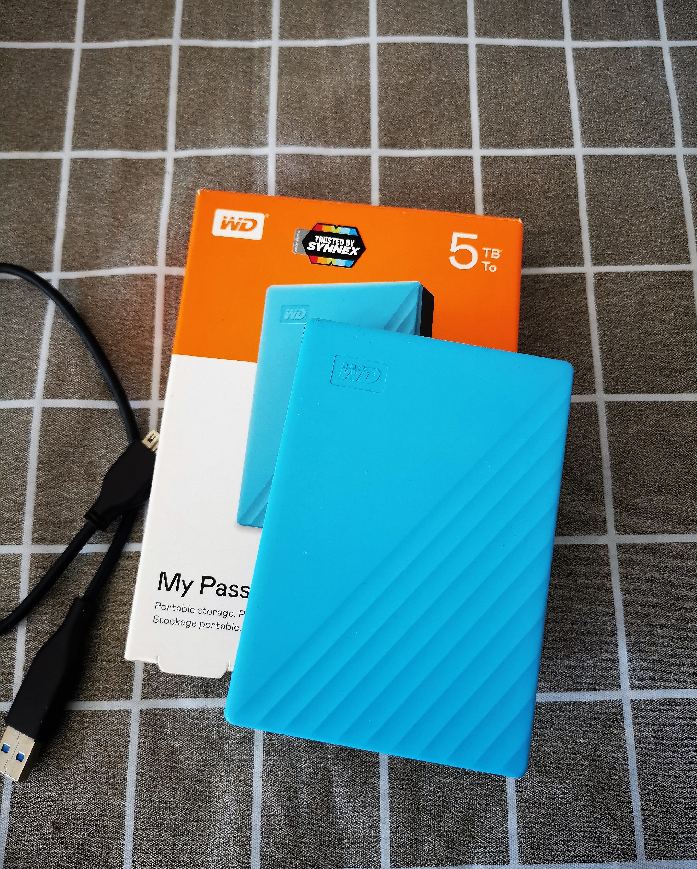 HDD Portable WD My Passport 5TB สีฟ้า แดง (ฮาร์ดดิสก์ภายนอก)