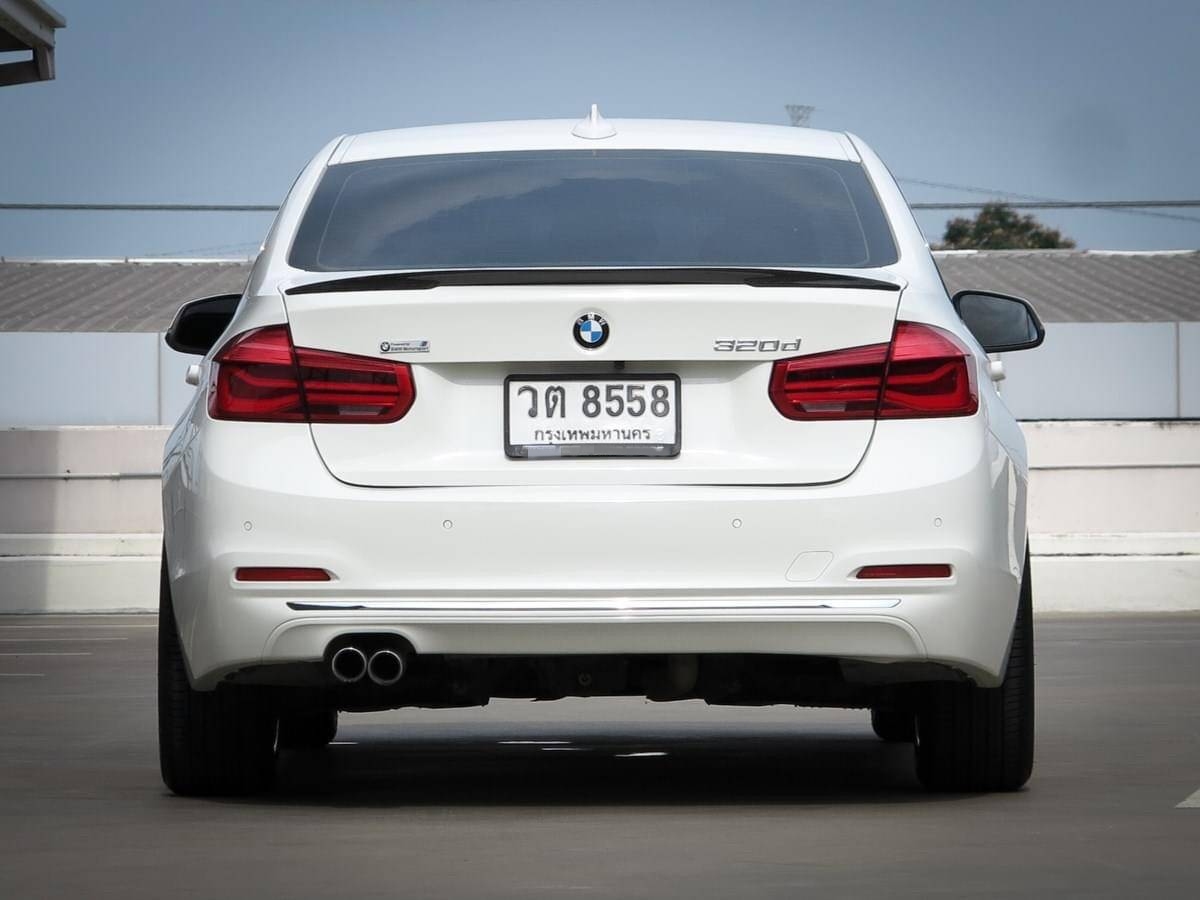 BMW 320d Lci ปี 2017