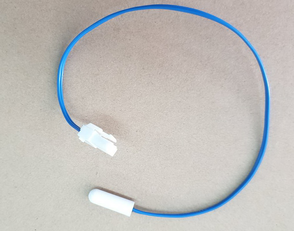 44062050 D Sensor เซ็นเซอร์ตู้เย็น TOSHIBA สายสีน้ำเงิน 8.5 Kohm ความยาว 33 เซ็นติเมตร