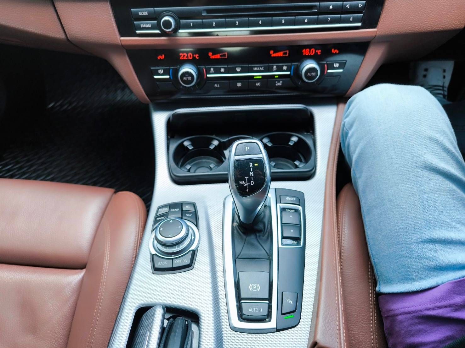BMW 528i M SPORT สีดำ ปี 2014