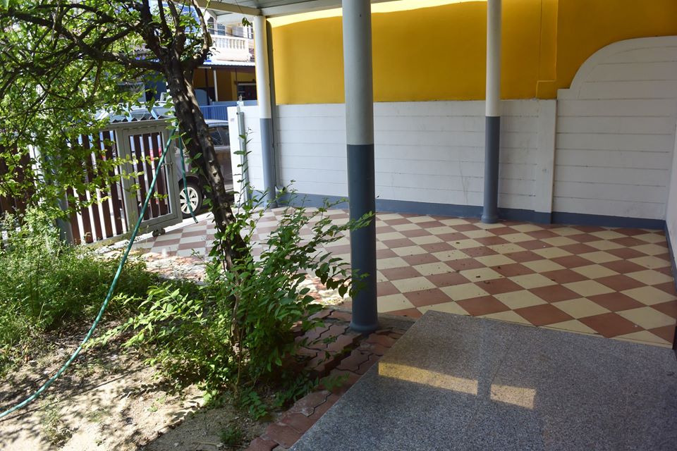 ให้เช่า ท/ฮ ติดรถไฟฟ้า สถานีไทรม้า ม.ซื่อตรง