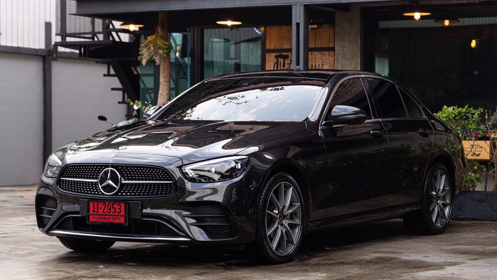 Mercedes-Benz E300e AMG Dynamic ปี 2021