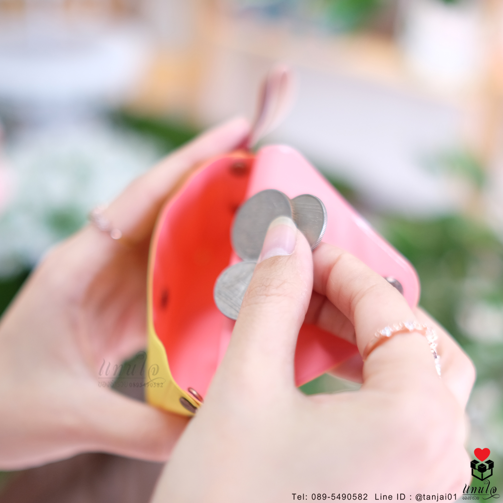 ของชำร่วยงานแต่งงาน กระเป๋าใส่เหรียญสีพาสเทล ผูกโบว์ป้ายชื่อมินิมอล เลือกสีโบว์ตามธีมงานได้จ้า