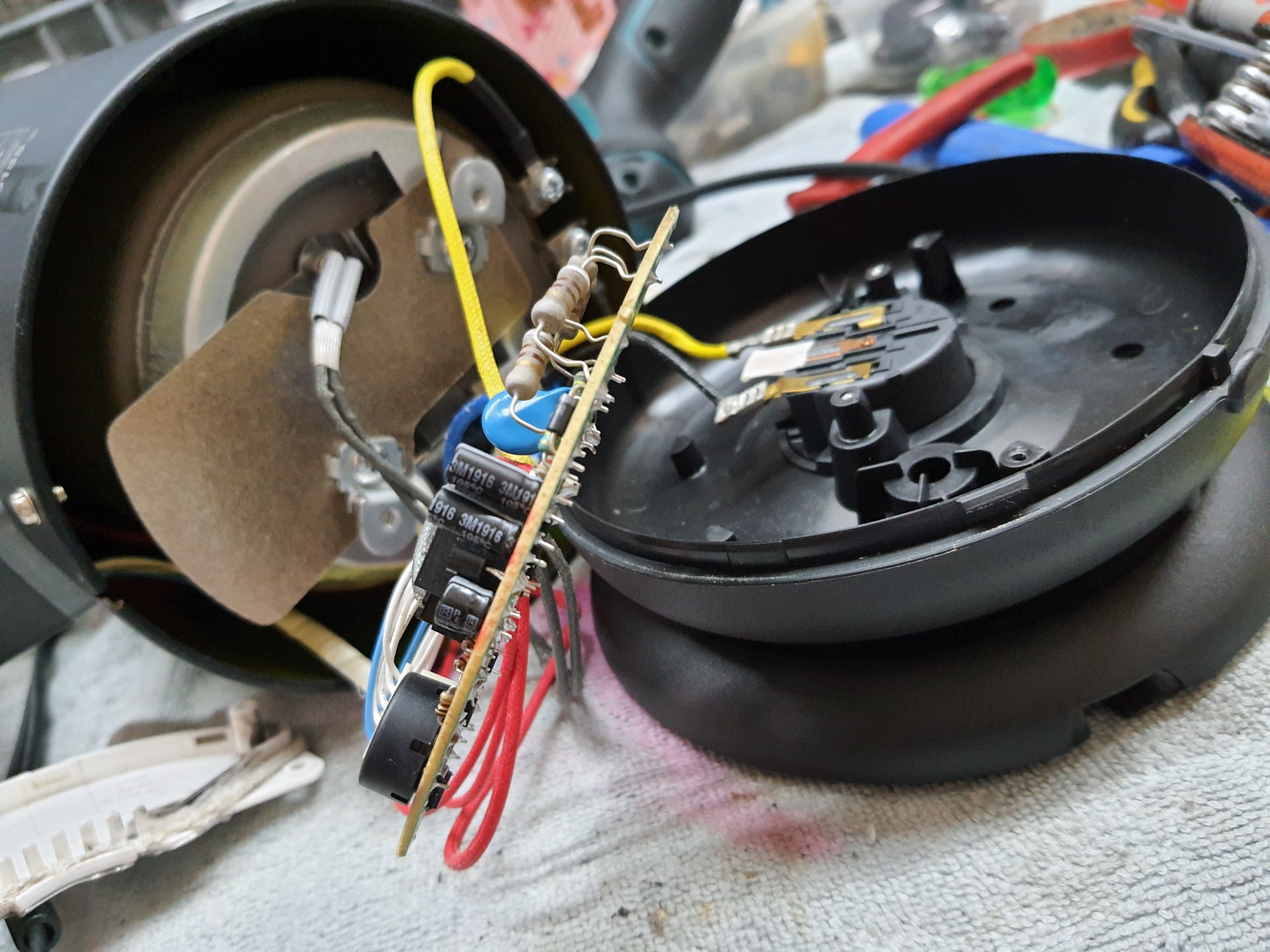 ซ่อมกาต้มน้ำร้อนไฟฟ้า ยี่ห้อ ZOJIRUSHI รุ่น CK-AX10 อาการเครื่องซ๊อต