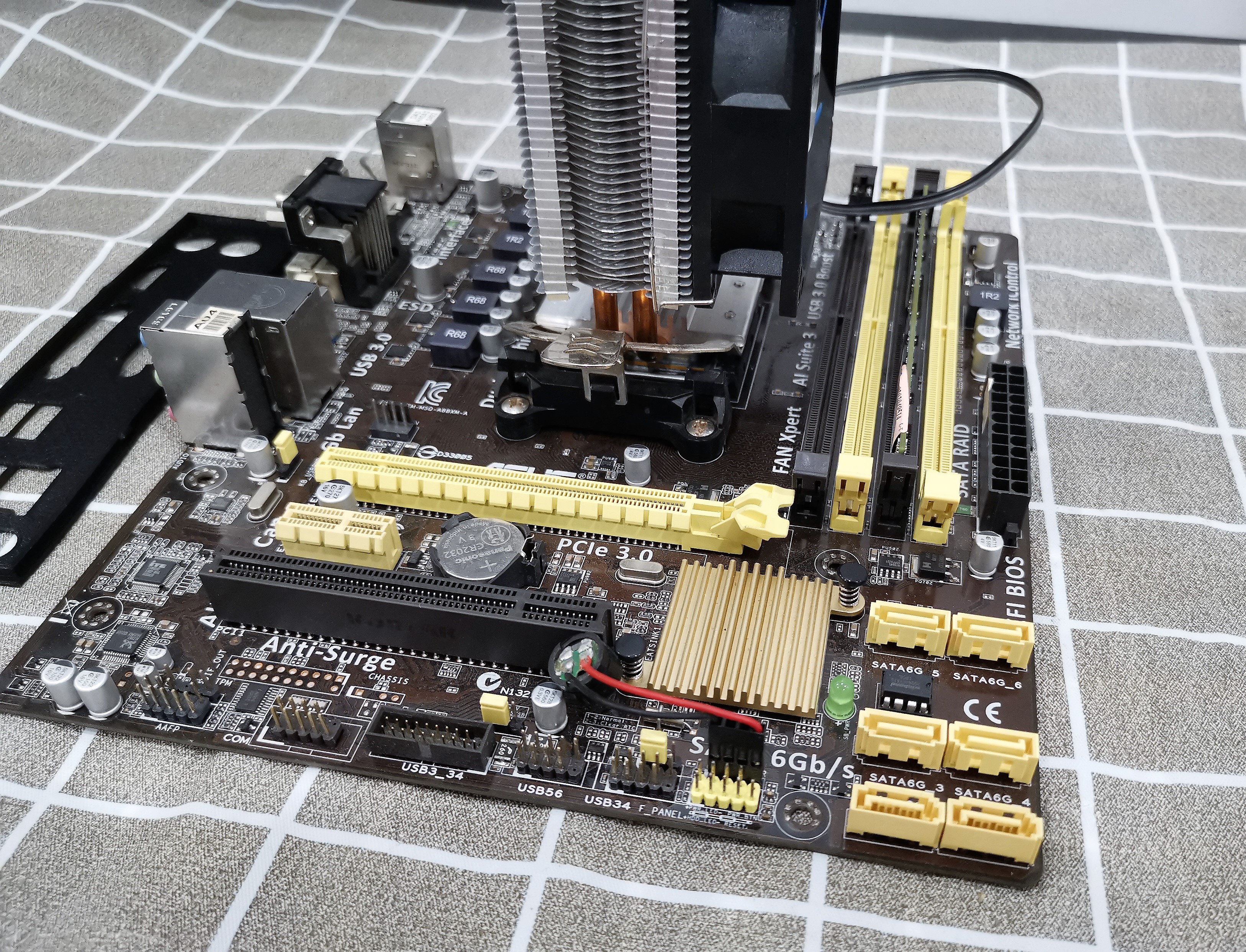 เซ็ตมัดรวม บอร์ด Asus A88XM A + A10 5800K + Ram ddr3 8/1600