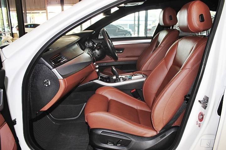 BMW 520d M Sport (F10) ปี 2017