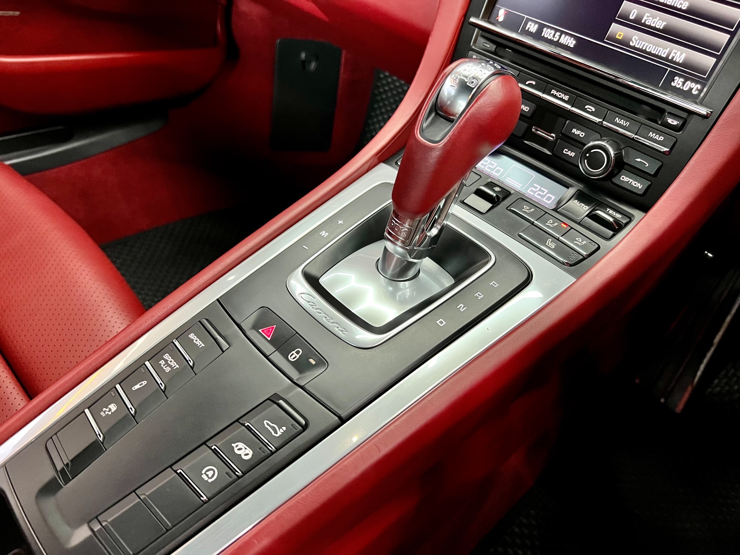 Porsche Carrera 911 ปี 2013