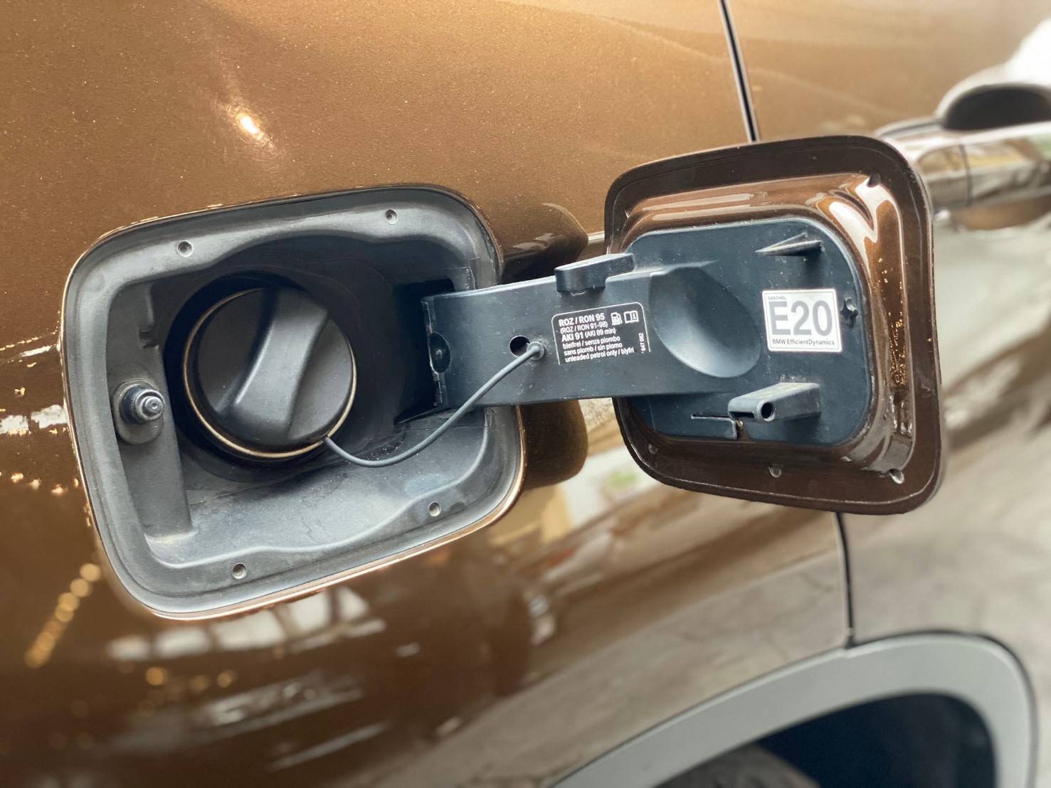 BMW X1 SDRIVE 18I XLINE ปี 2014 จด 16